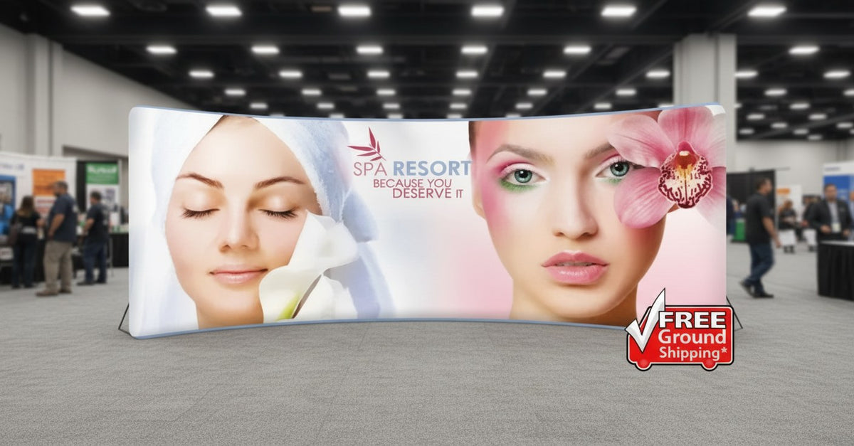 20ft curved fabric trade show backwall on a trade show floor